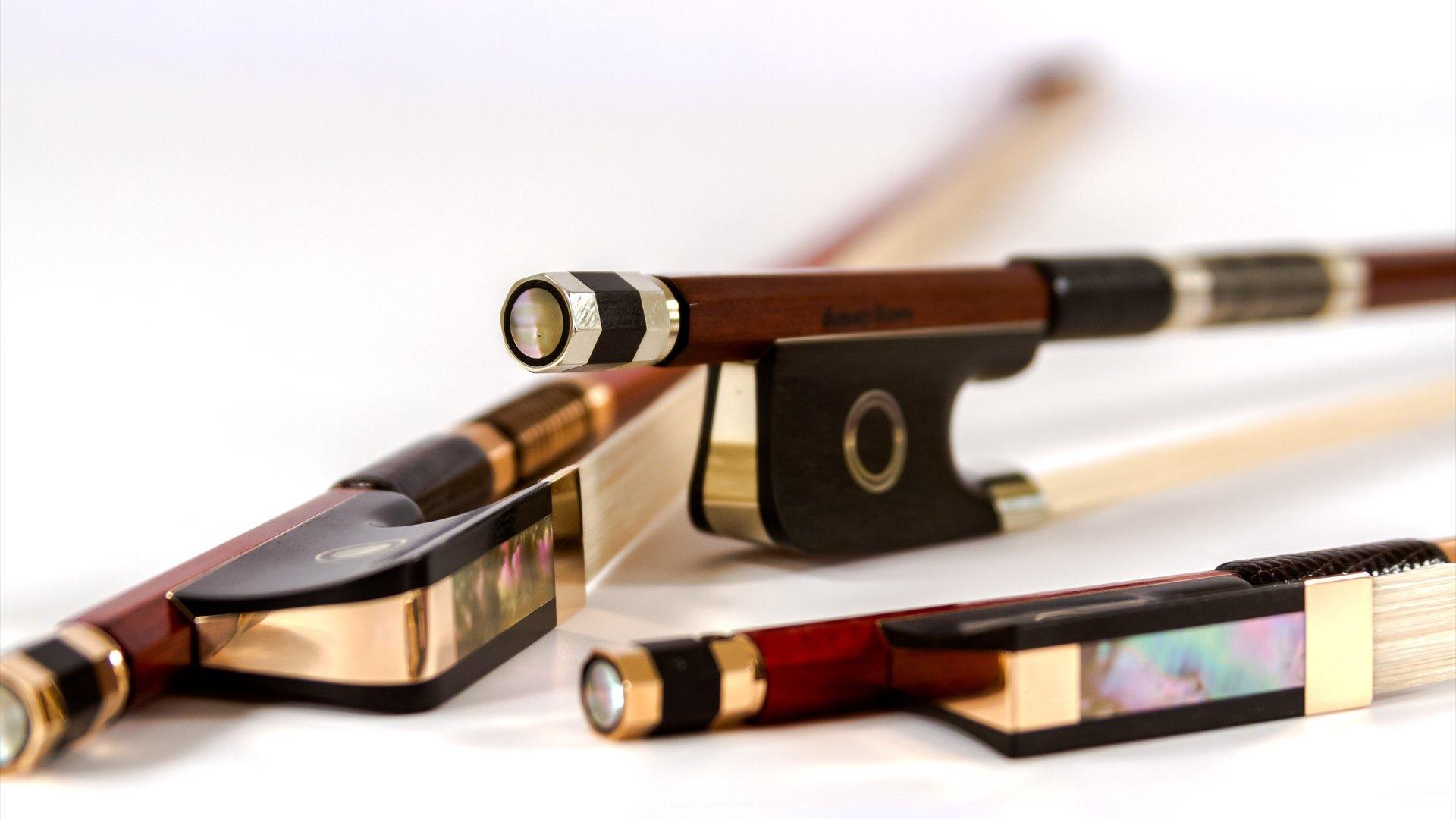 Sousa Silver Master Artisan Violin Bow - Stringers Music